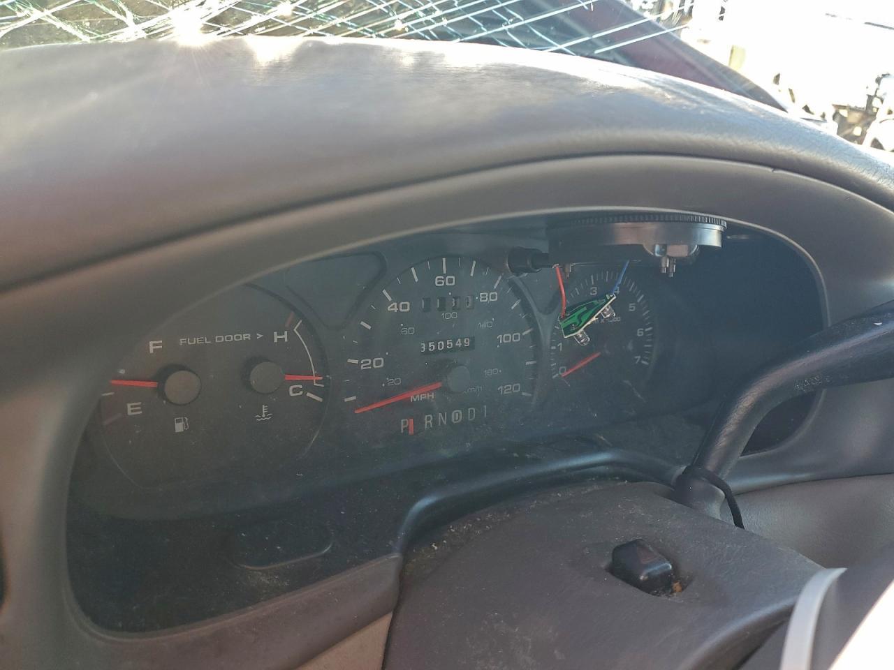 2003 Ford Taurus se