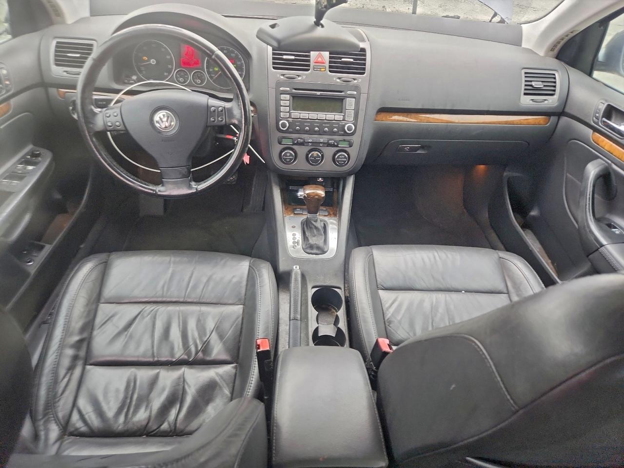 2005 Volkswagen New Jetta 2.5l Option Package 2
