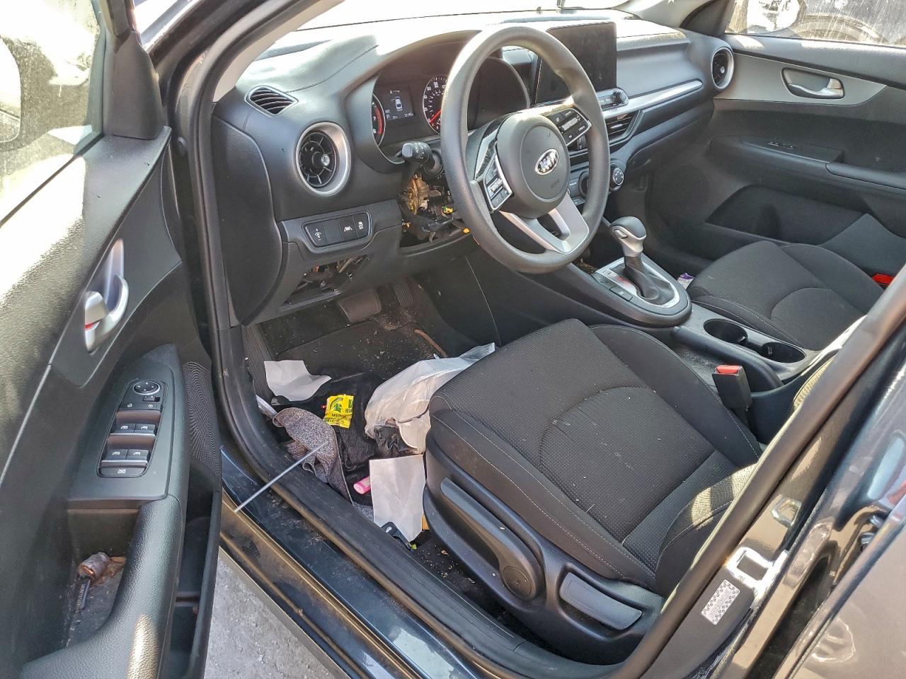 2021 KIA Forte fe