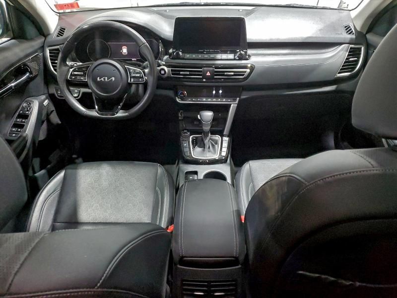 2023 KIA Seltos sx
