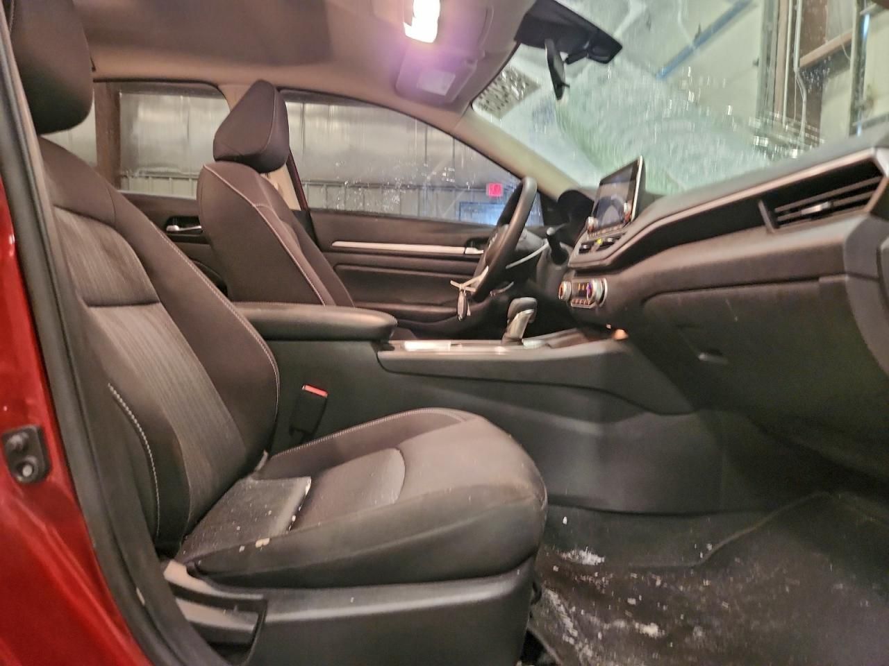 2022 Nissan Altima sv