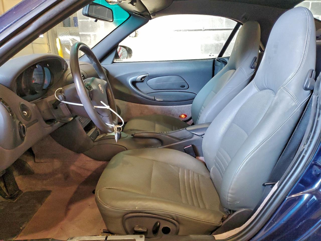 1999 Porsche 911 Carrera