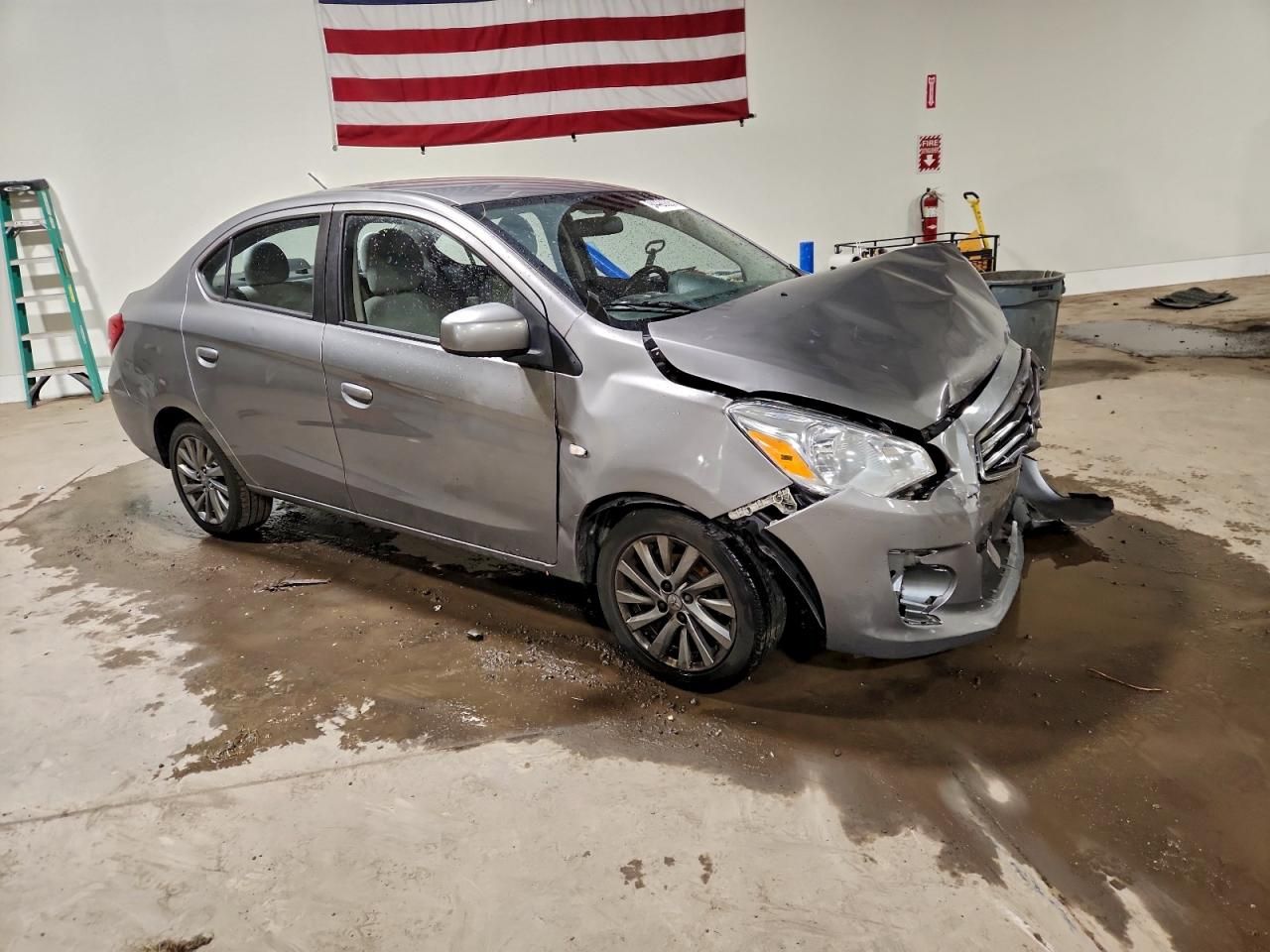 2018 Mitsubishi Mirage G4 es