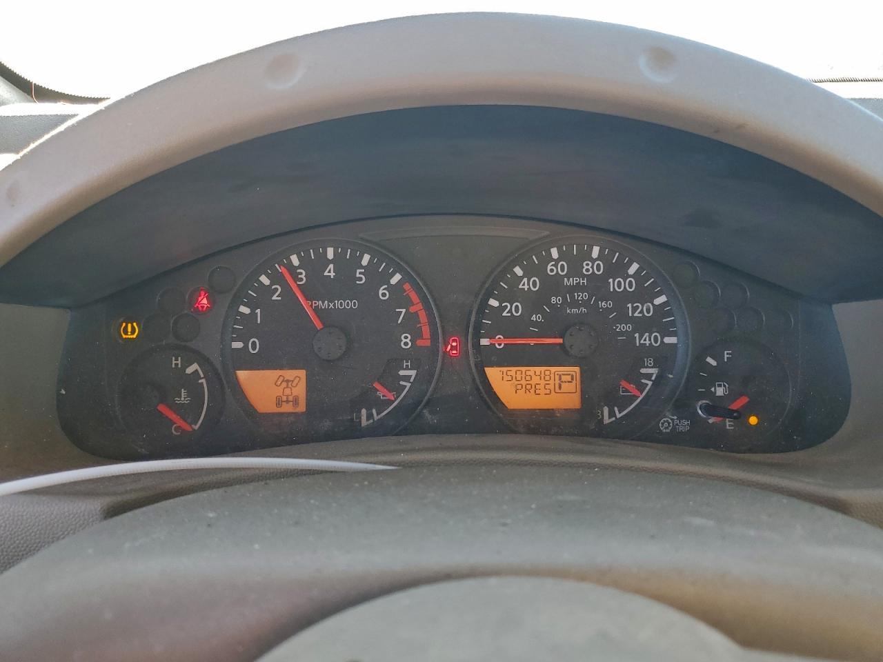 2014 Niss Frontier sv V6