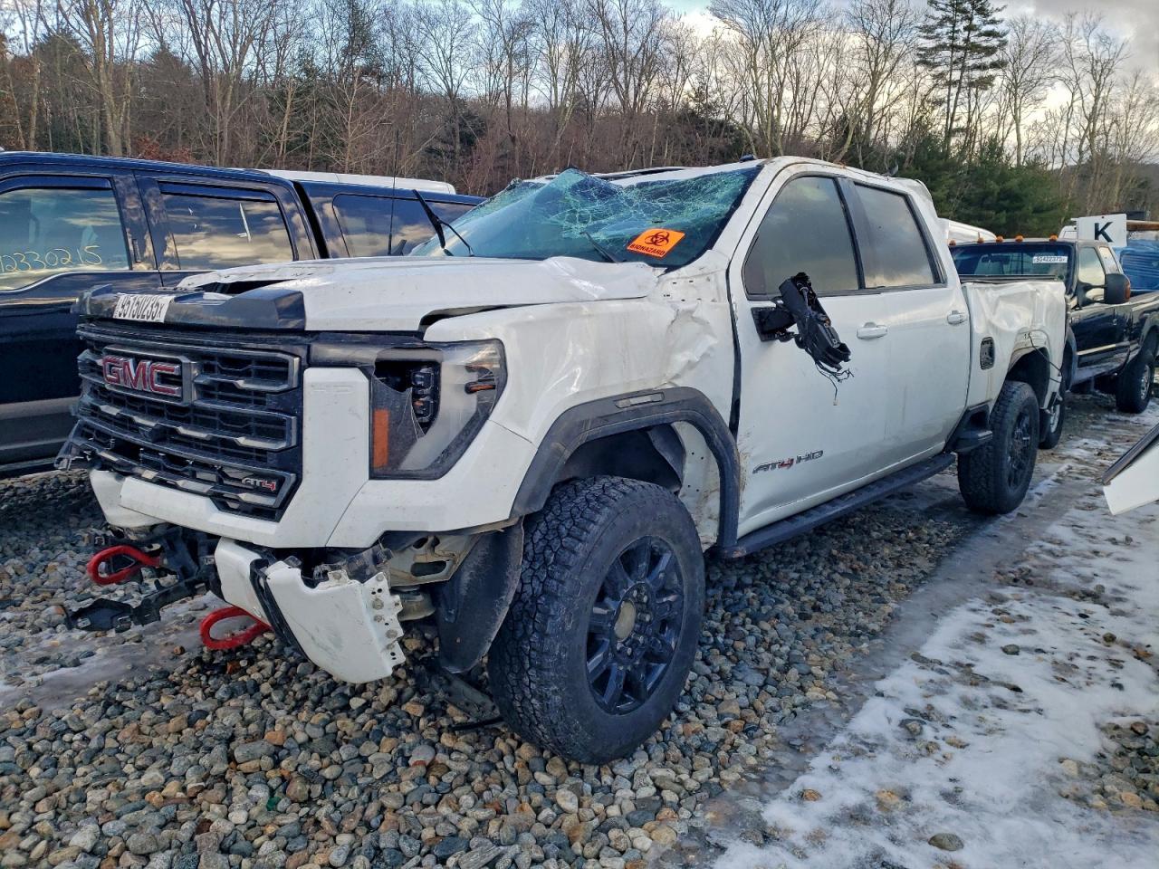 2024 GMC Sierra K2500 AT4