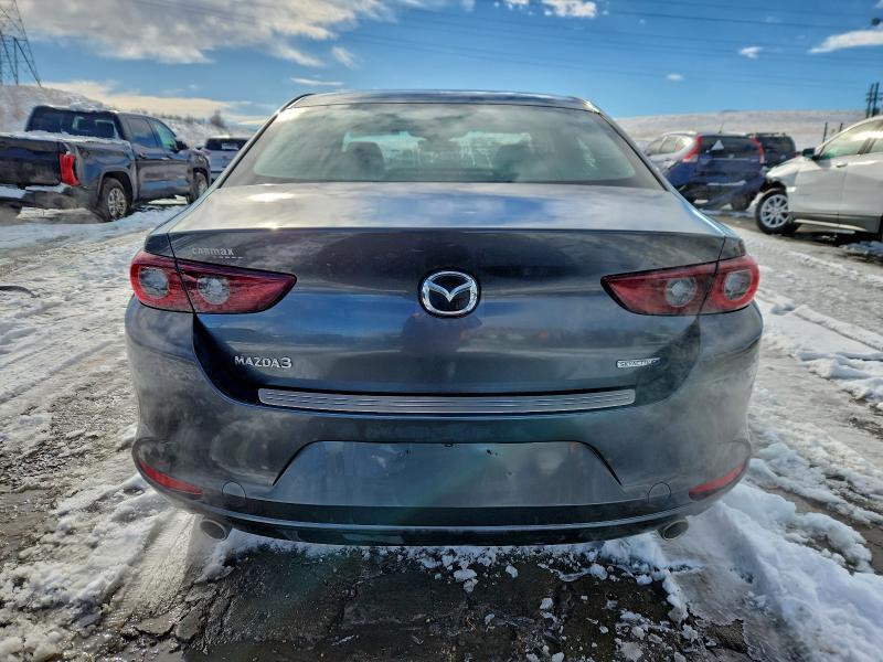 2022 Mazda 3 Select