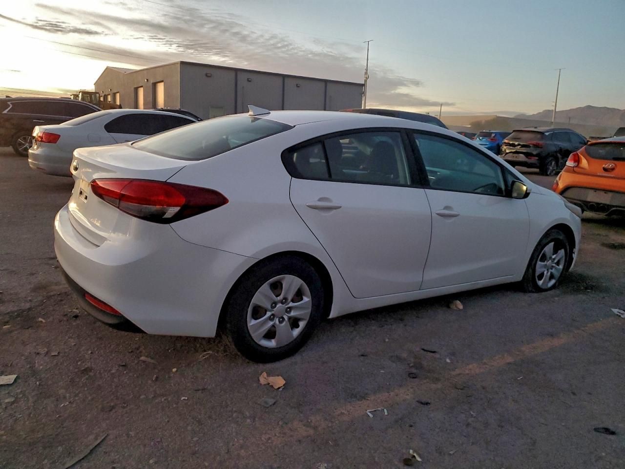 2018 KIA Forte lx