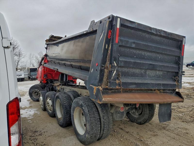 2005 Sterling LT 9500