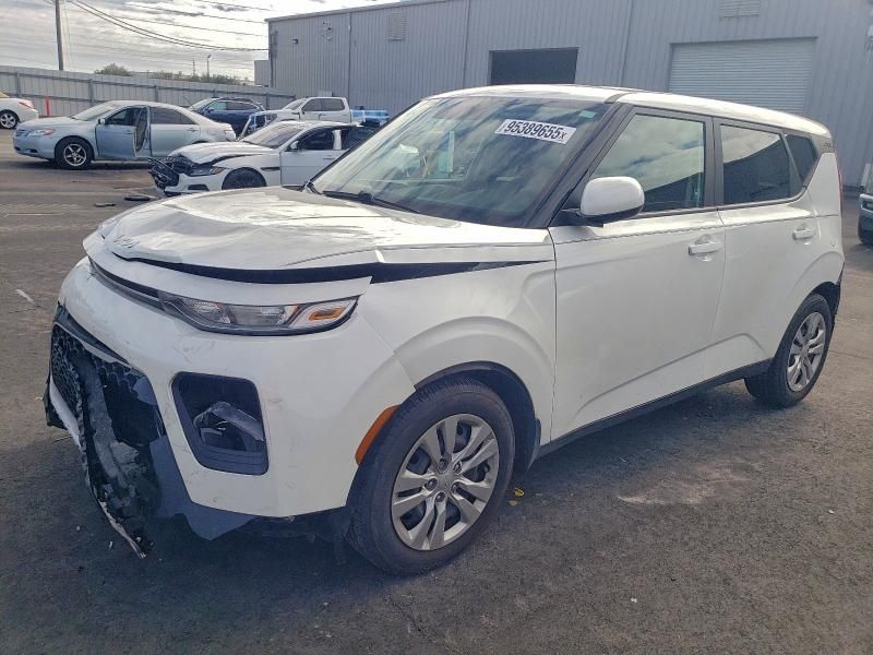 2022 KIA Soul lx
