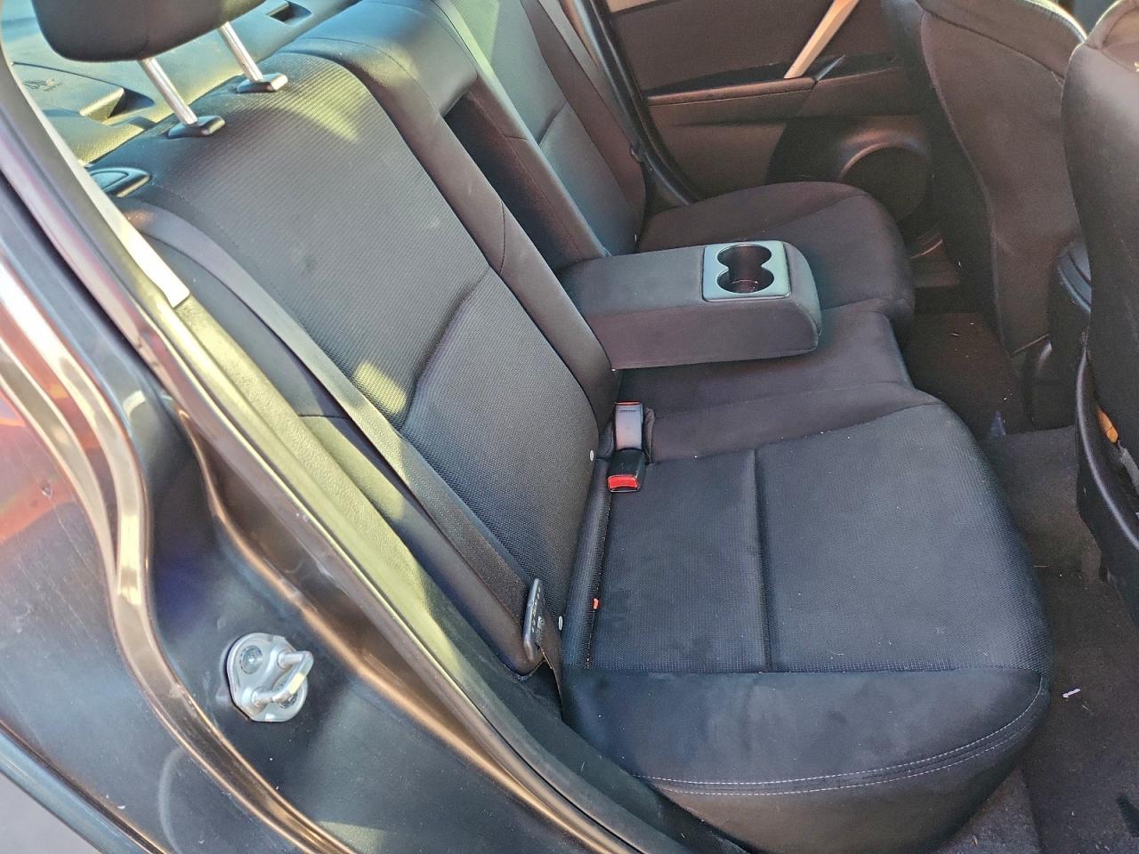 2010 Mazda 3 S