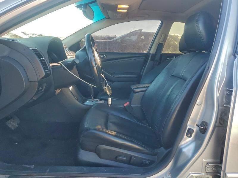 2010 Nissan Altima Base