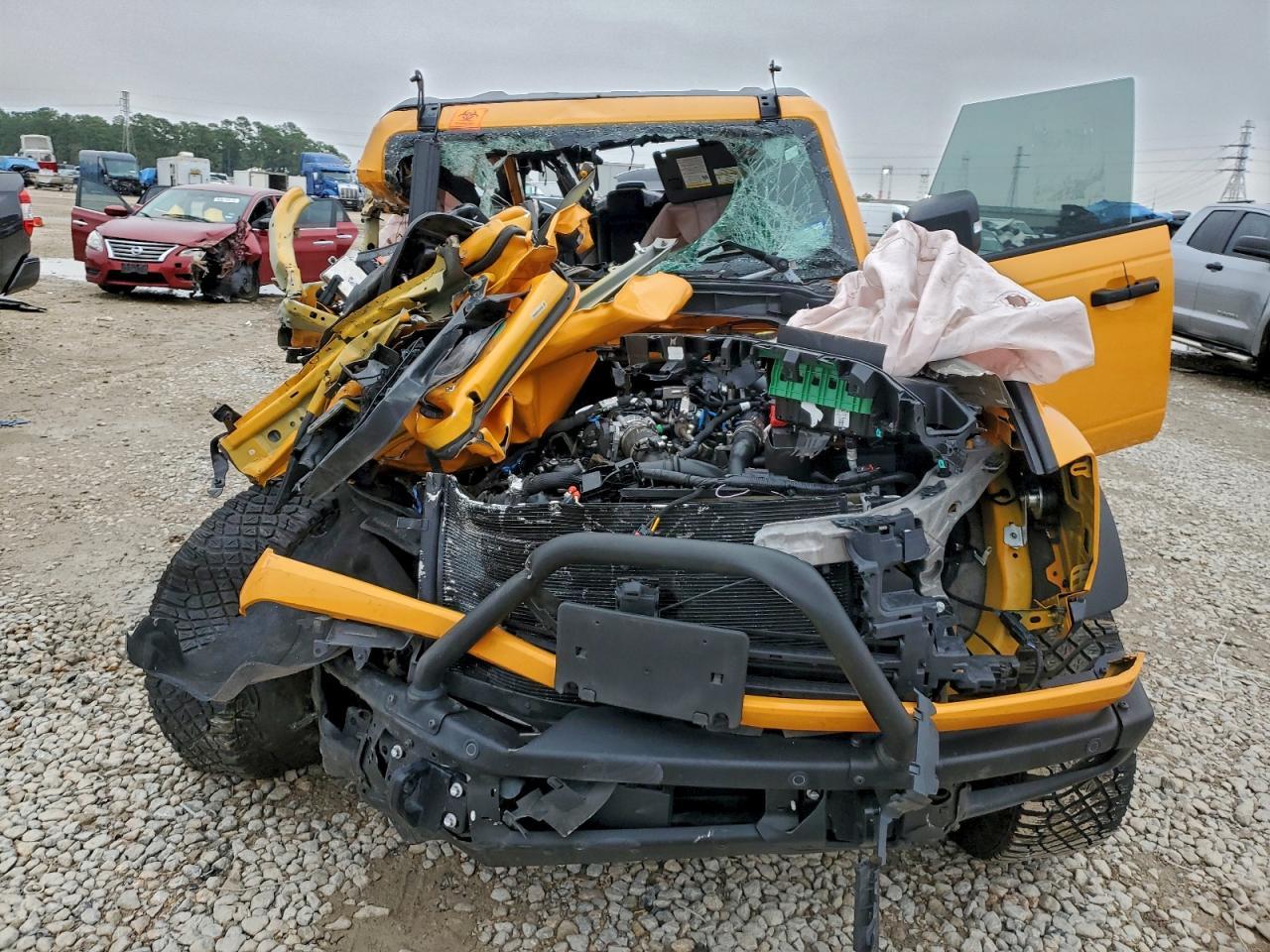2022 Ford Bronco Base
