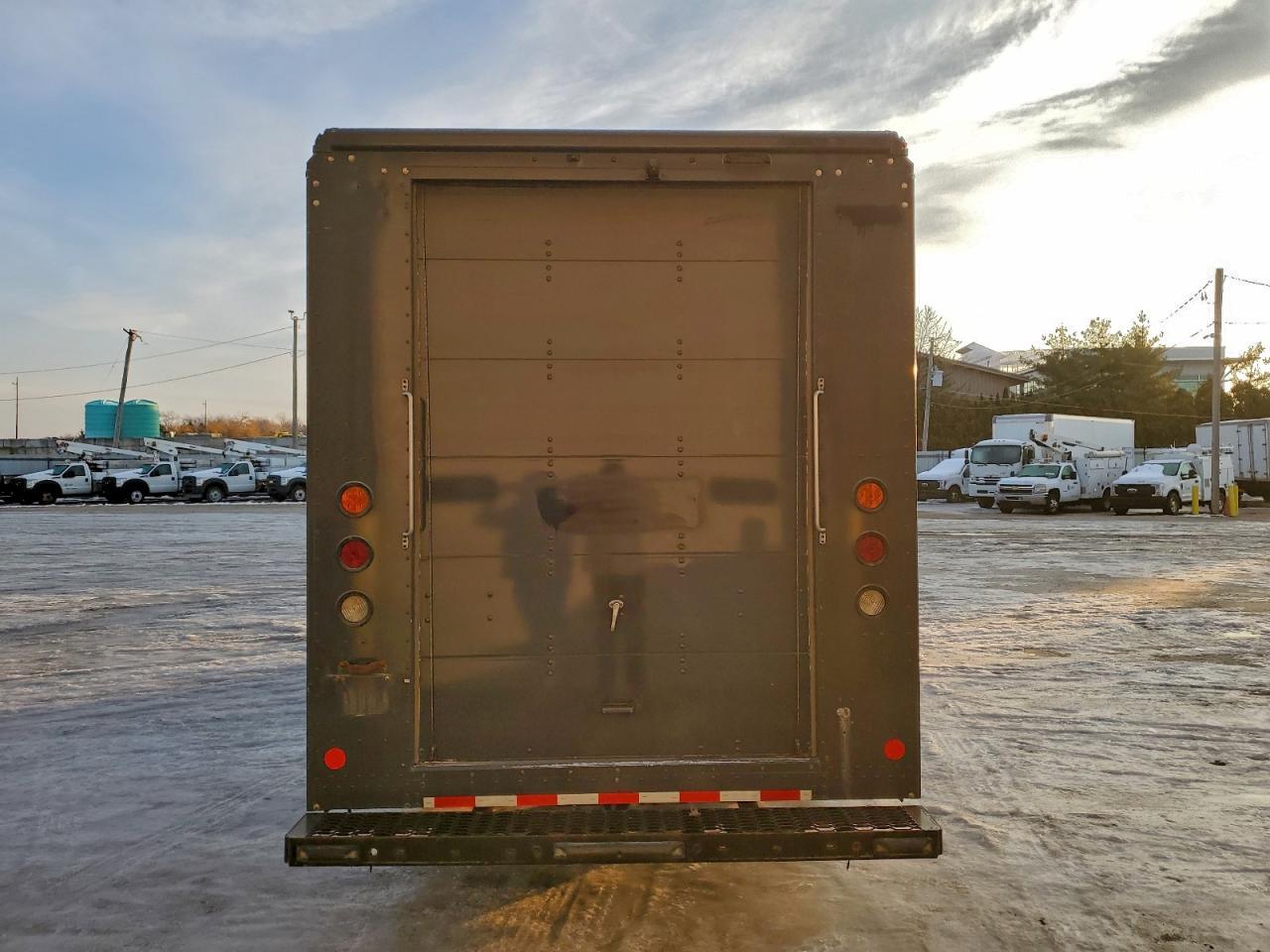 2020 Freightliner MT 45G Delivery Truck