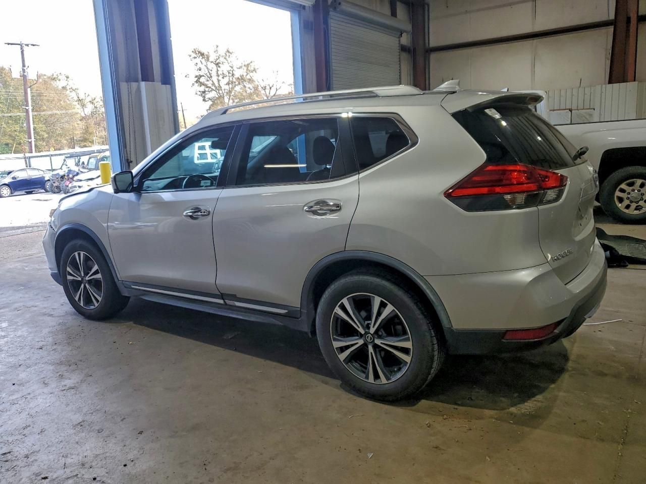 2017 Nissan Rogue s