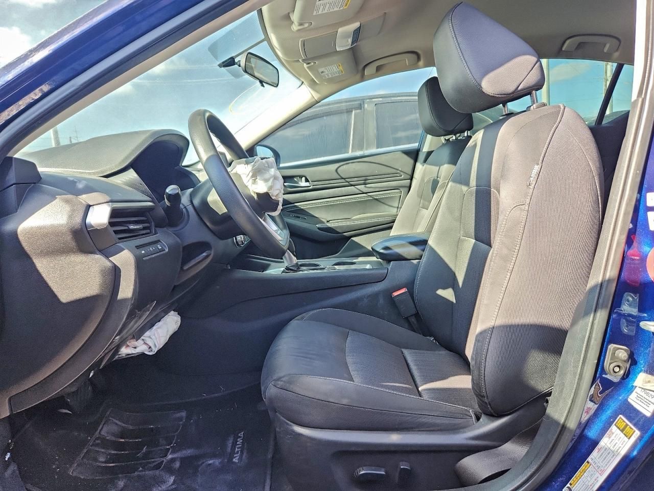 2019 Nissan Altima s