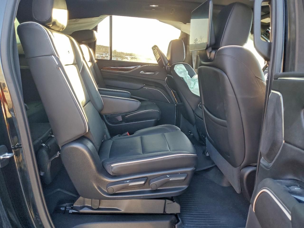 2021 Cadillac Escalade esv Premium Luxury