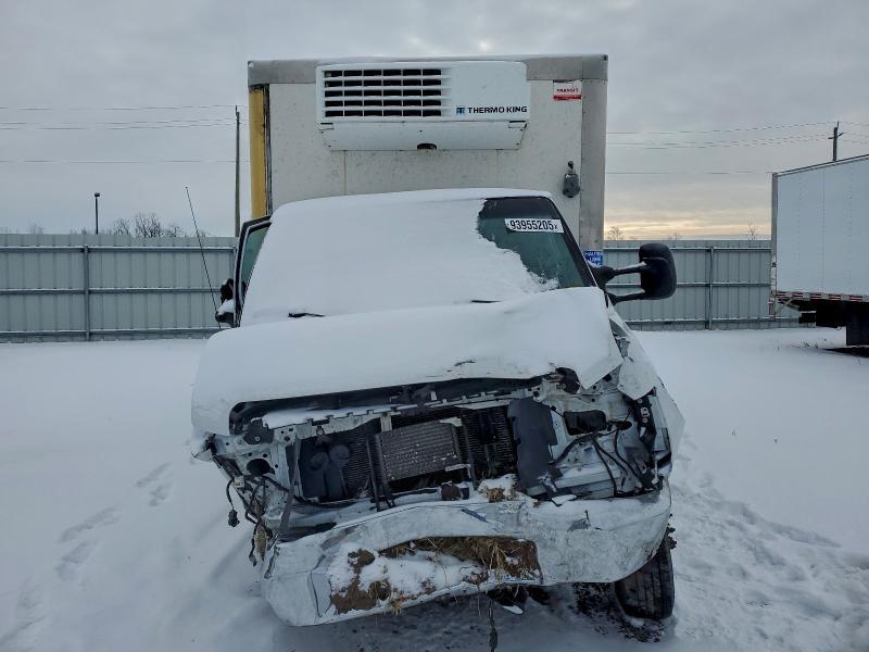 2022 Ford Econoline E450 Super Duty Cutaway Van