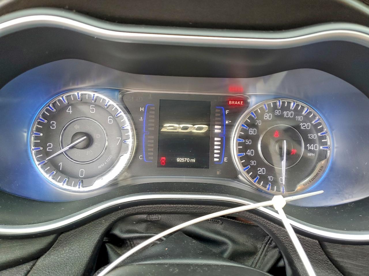 2015 Chrysler 200 Limited