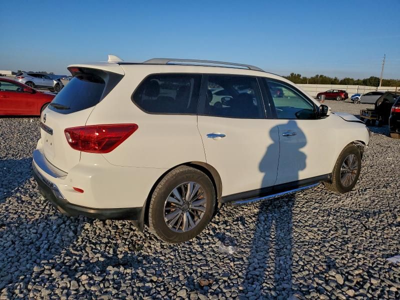 2020 Nissan Pathfinder s