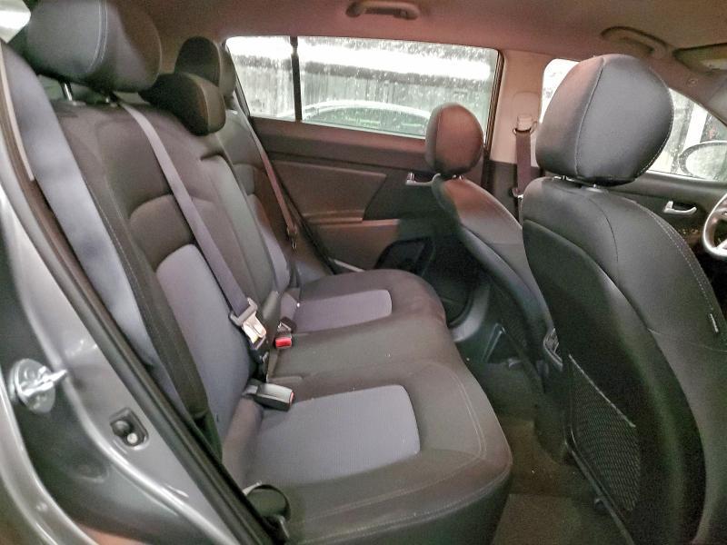 2016 KIA Sportage lx