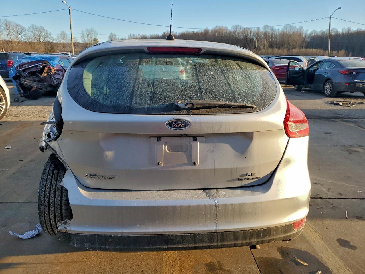 2016 Ford Focus se