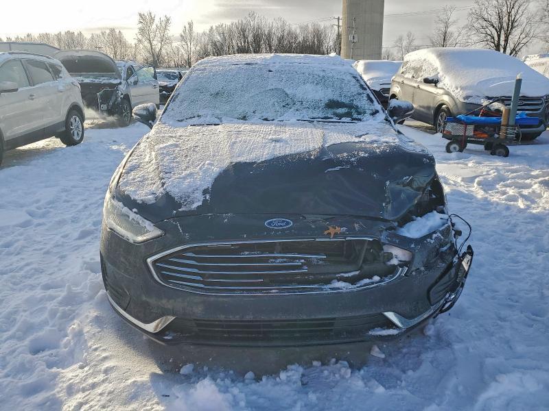 2020 Ford Fusion sel