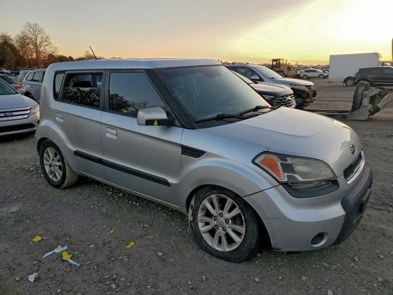 2010 KIA Soul +