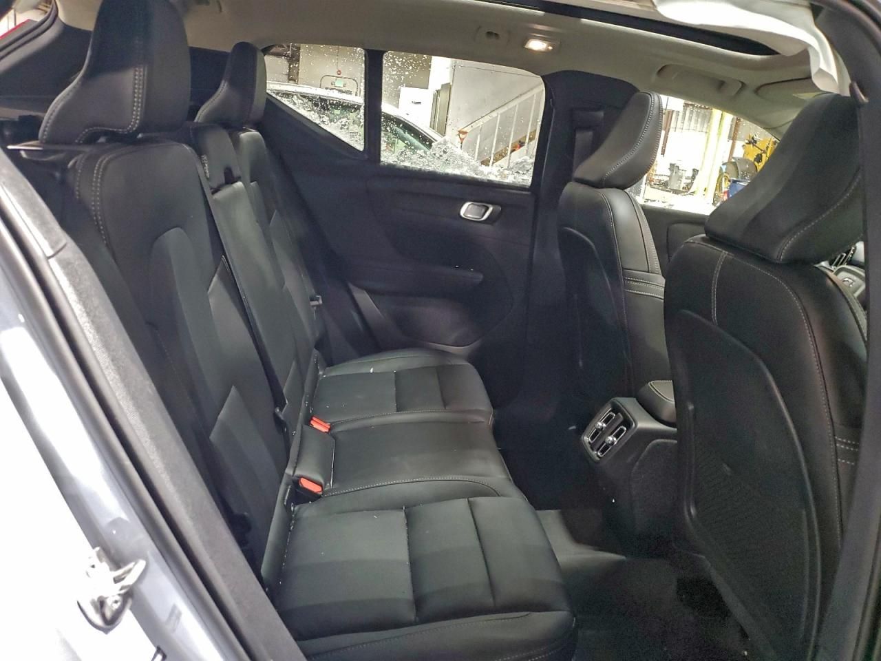 2025 Volvo Xc40 Plus