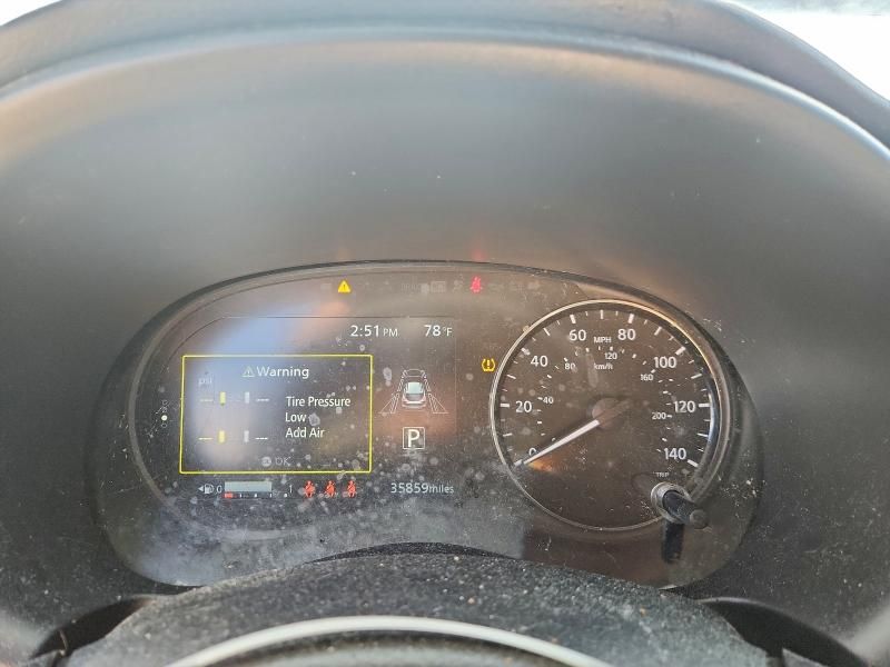 2021 Nissan Kicks sr