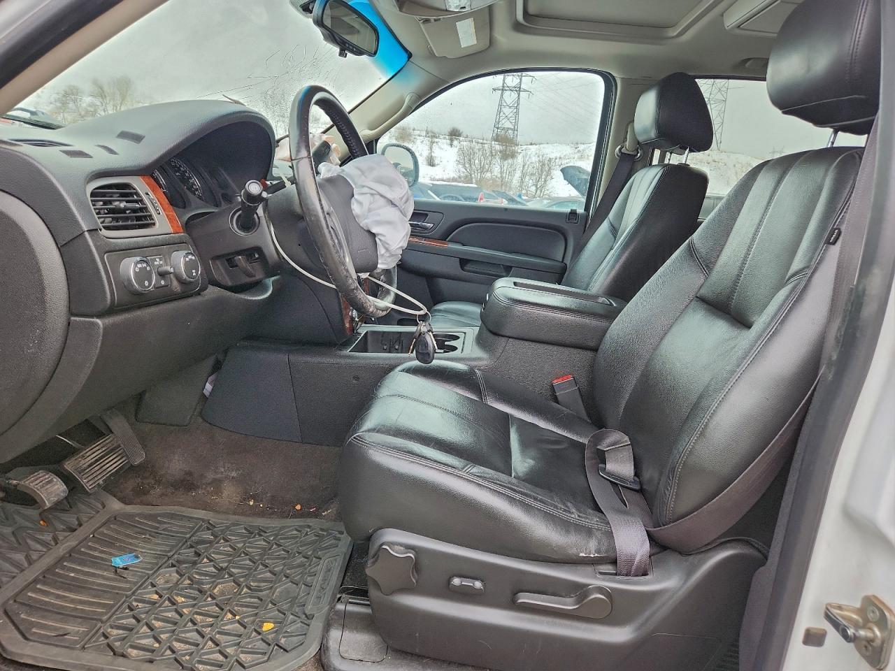 2013 Chevrolet Suburban K1500 lt