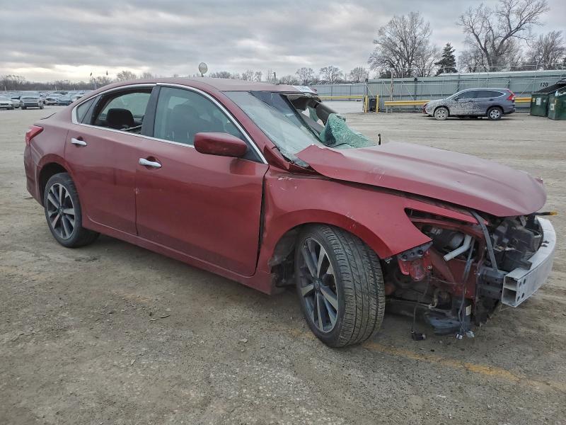 2016 Niss Altima 2.5