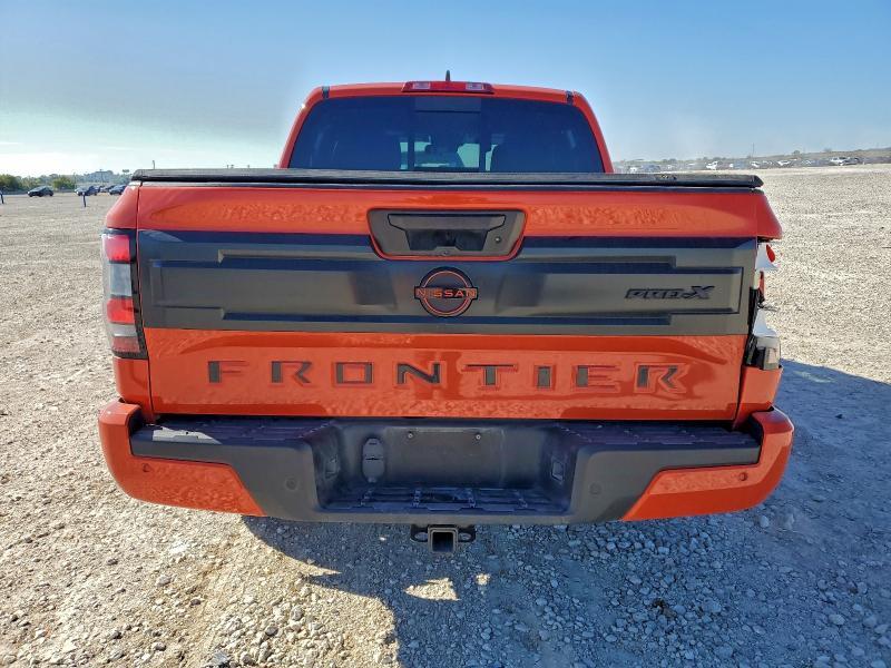 2025 Nissan Frontier s
