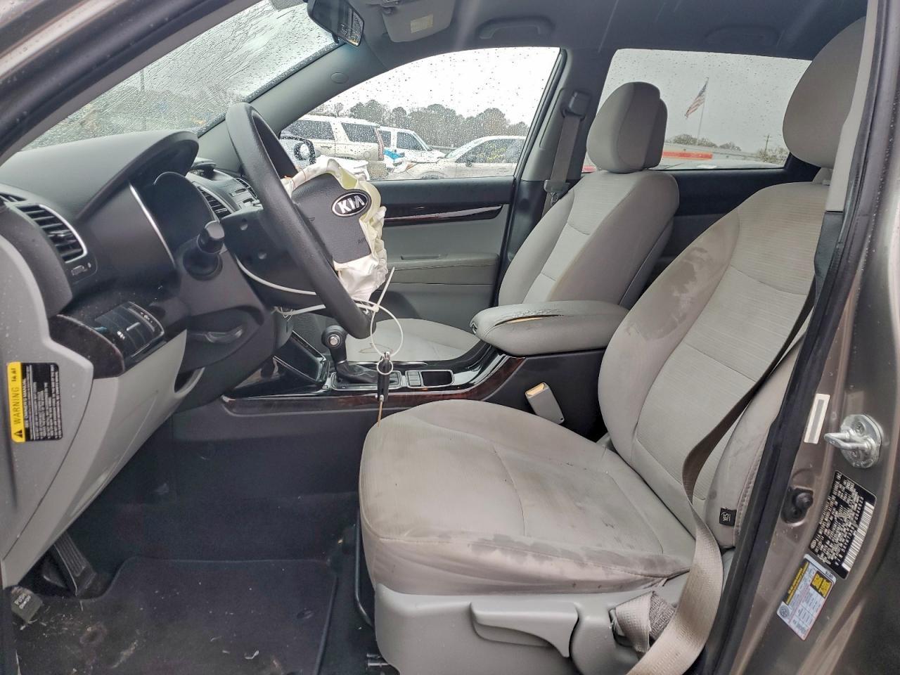 2015 KIA Sorento lx