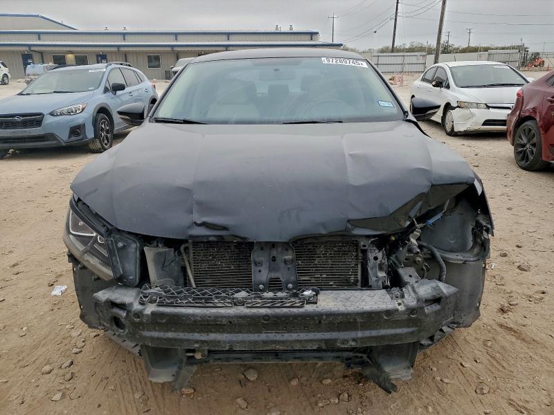 2016 Volkswagen Passat s