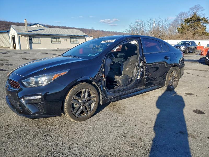 2021 KIA Forte gt Line