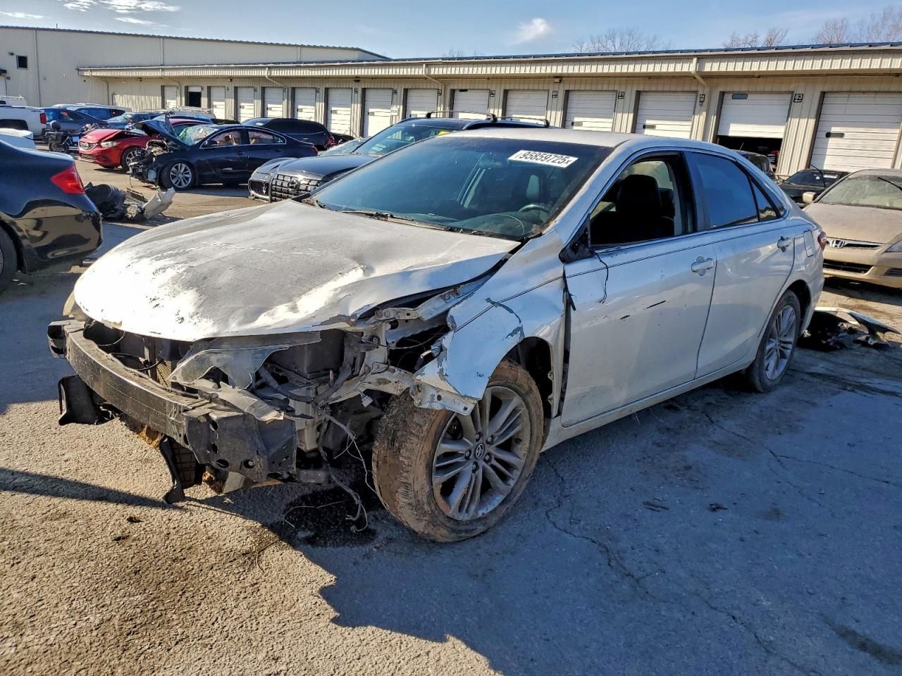 2016 Toyota Camry le