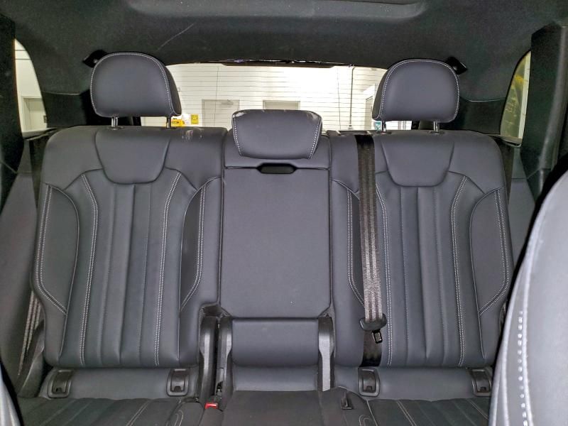 2024 Audi Q5 Premium Plus 45