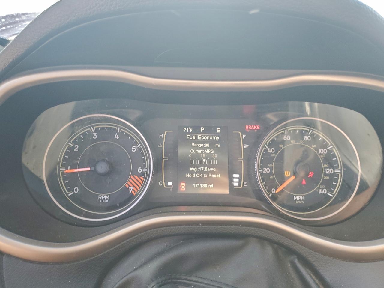2015 Jeep Cherokee Sport