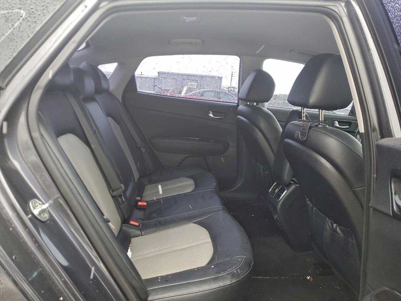 2019 KIA Optima ex