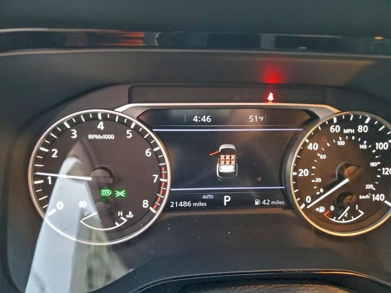 2023 Nissan Pathfinder sl