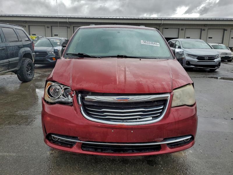 2014 Chrysler Town & Country Touring l