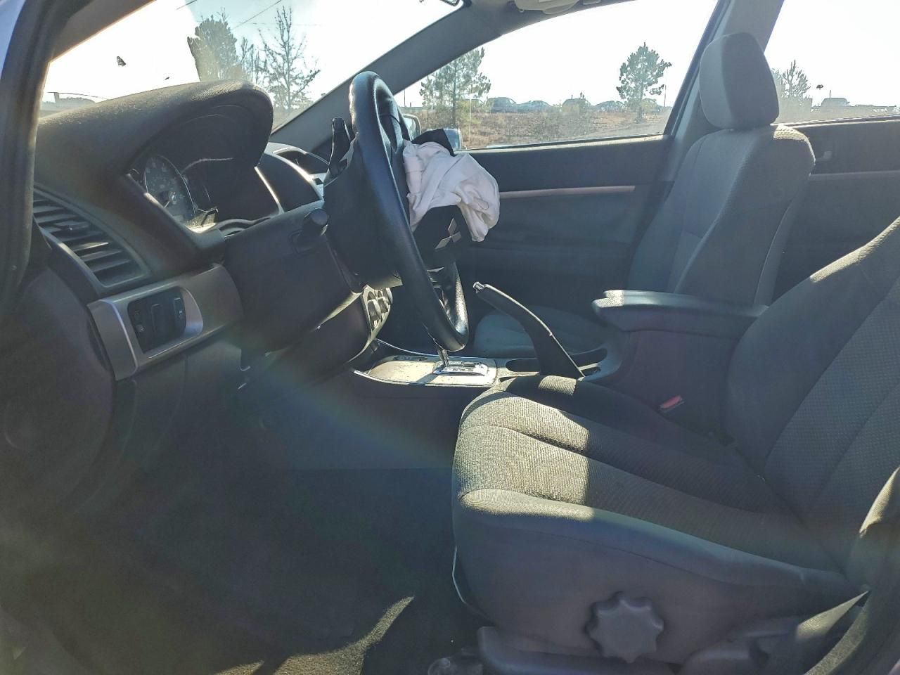 2011 Mitsubishi Galant fe