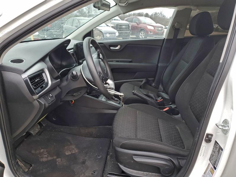 2022 KIA Rio lx