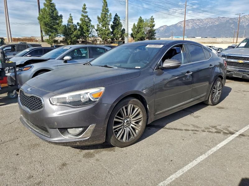 2015 KIA Cadenza Premium