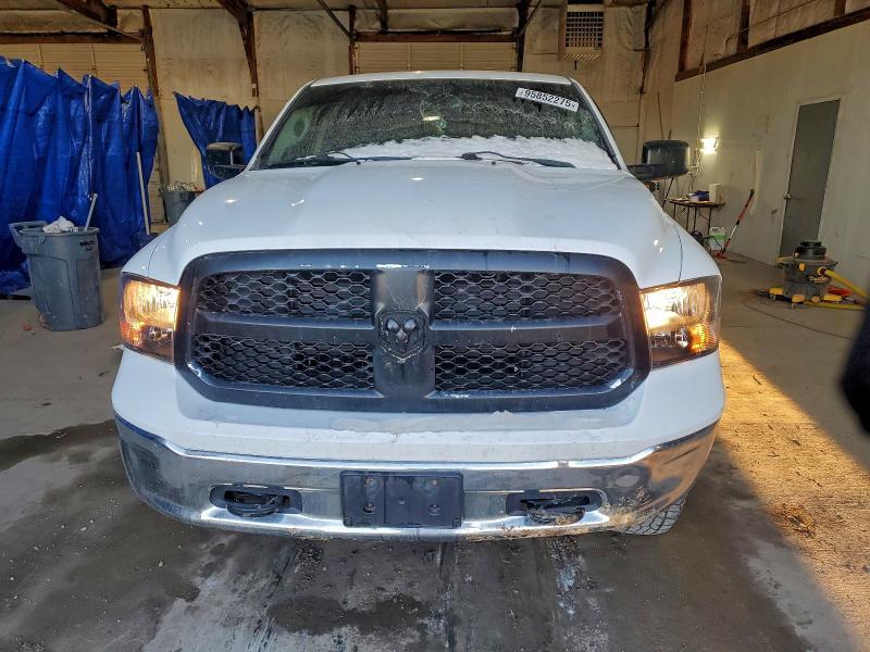 2015 Dodge RAM 1500 SLT