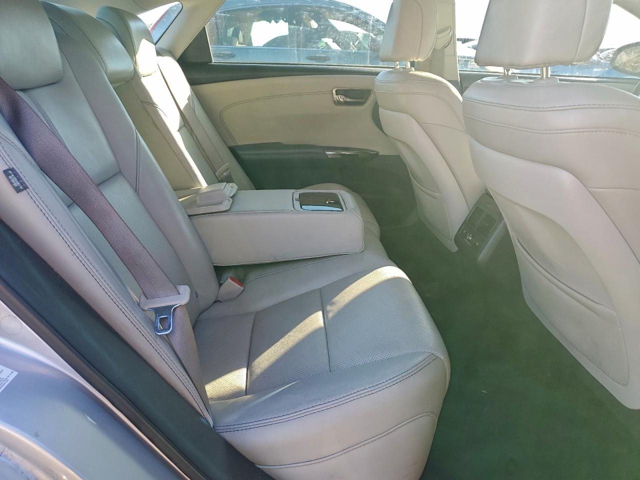 2013 Toyota Avalon Base