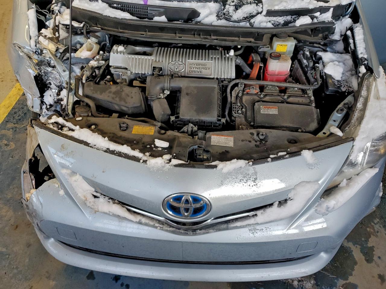 2014 Toyota Prius v