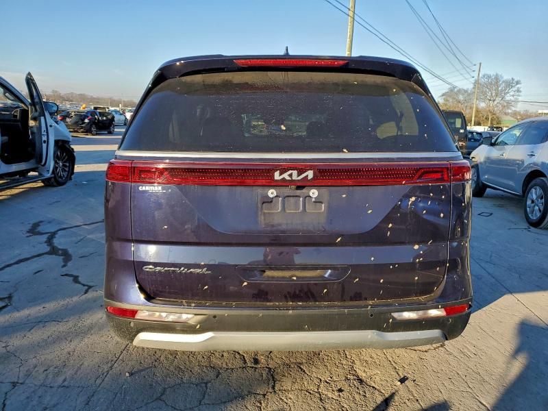 2022 KIA Carnival lx