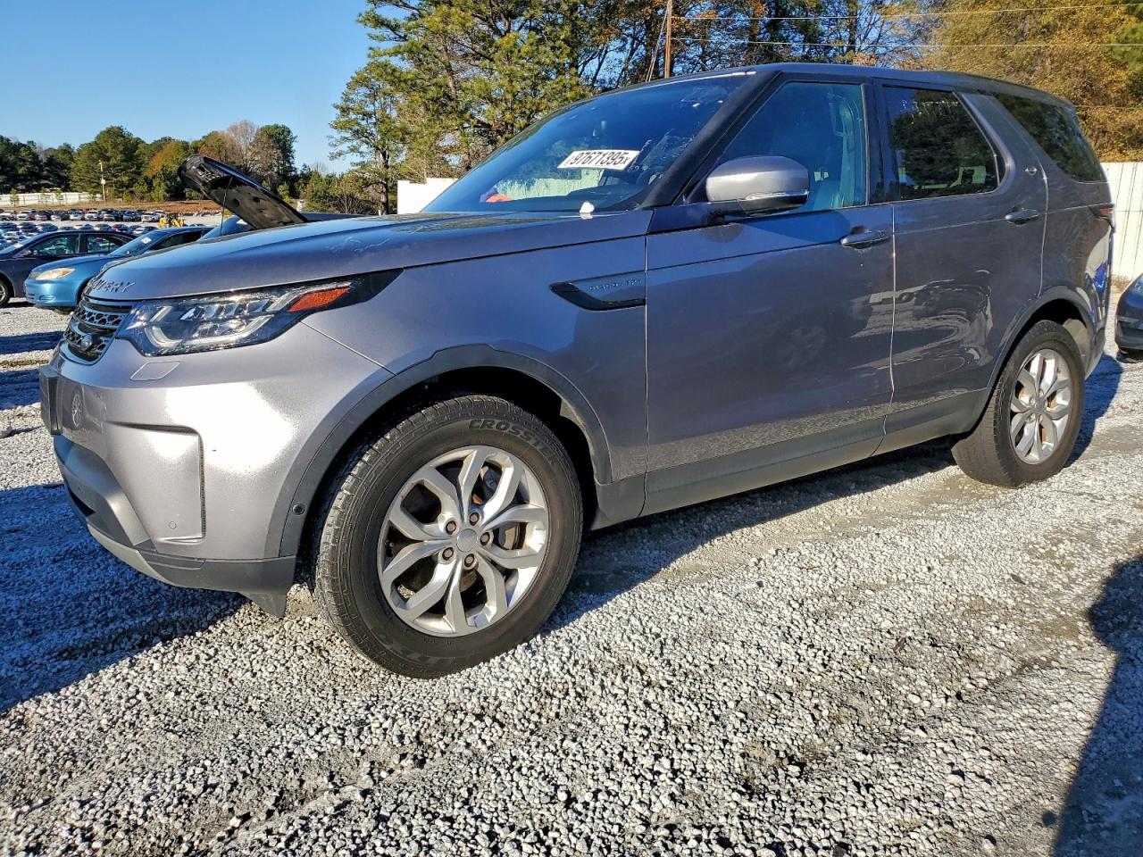2020 Land Rover Discovery se