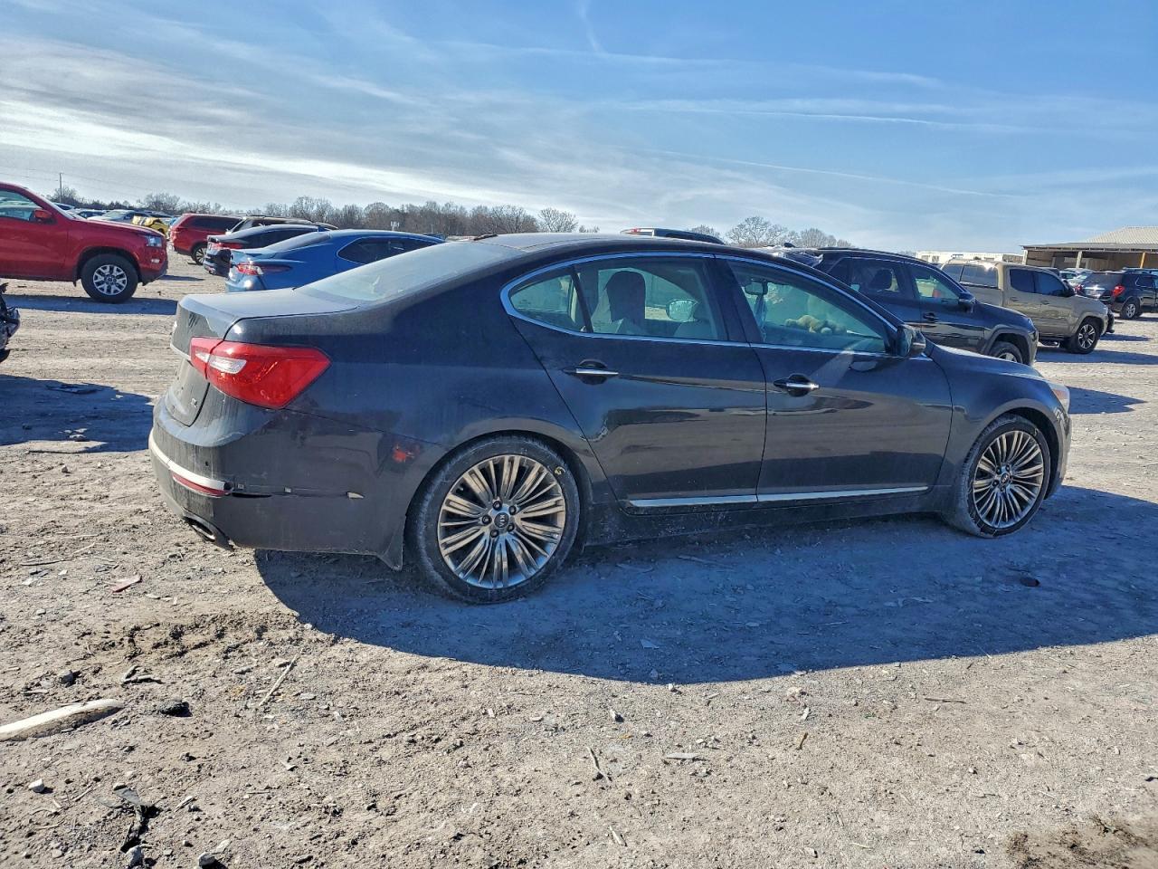 2014 KIA Cadenza Premium